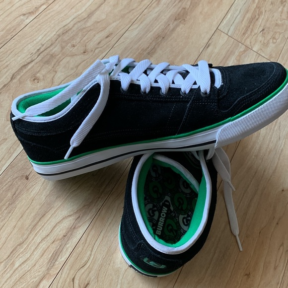 Globe Taj Burrow Black and Green Skate Sneakers - Picture 12 of 13